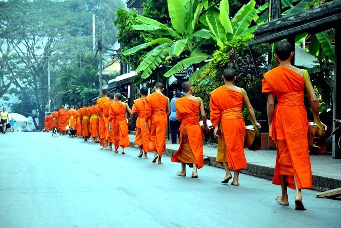 Luang Prabang Alms Giving Ceremory