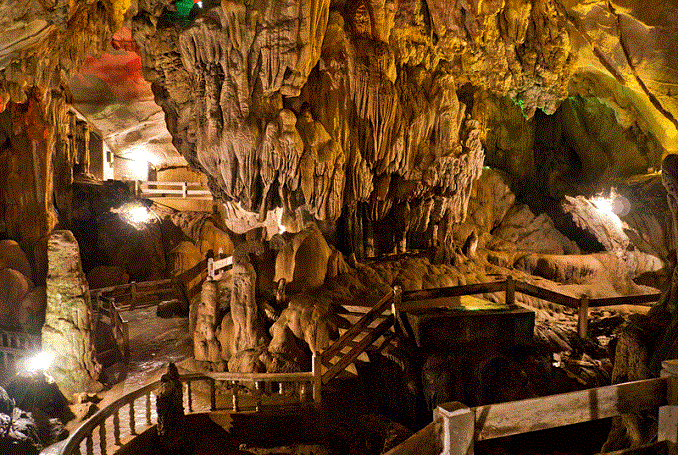 Tham Jang cave